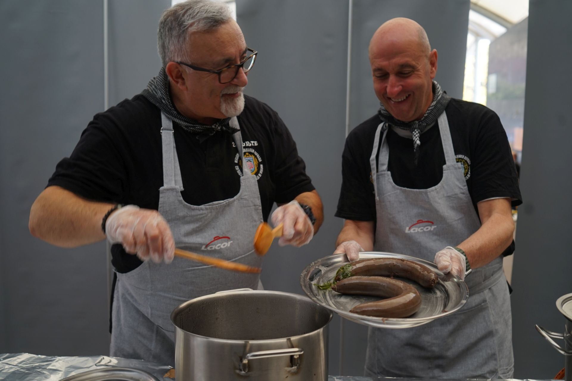 Sabor, tradición y amantes de la morcilla se reunen en Beasain