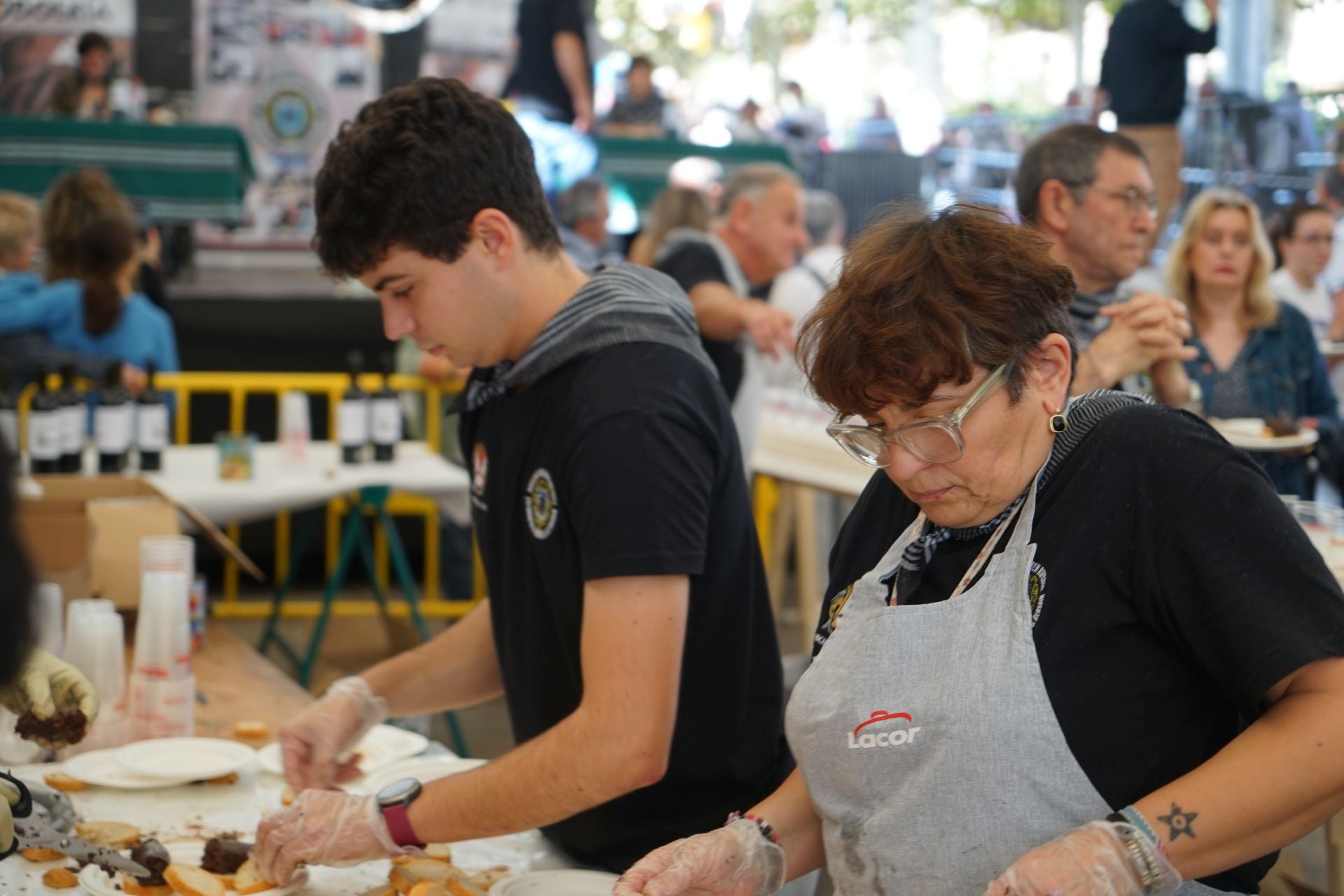 Sabor, tradición y amantes de la morcilla se reunen en Beasain