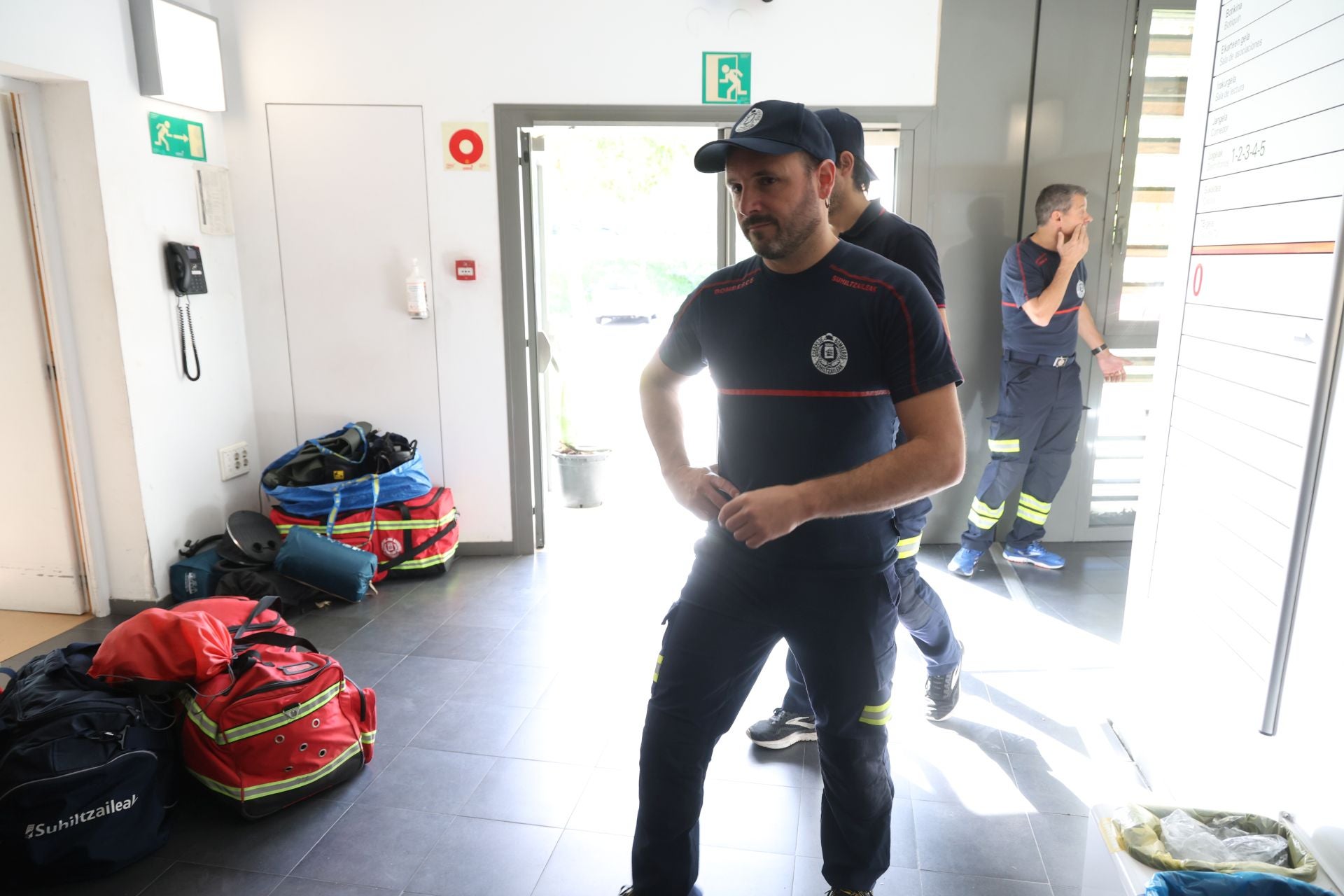 Bomberos de Donostia parten hacia Valencia para ayudar a los afectados por la DANA