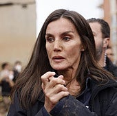 La Reina Letizia se quiebra en medio de la hostilidad en Paiporta: «¡Cómo no van a estar cabreados!»