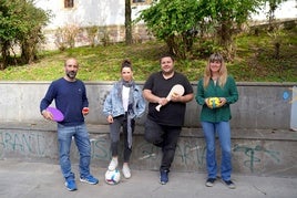 De izquierda a derecha, Julen Rodríguez, Eneritz Arruti, Edorta Fernández y Leire Mazizidor.