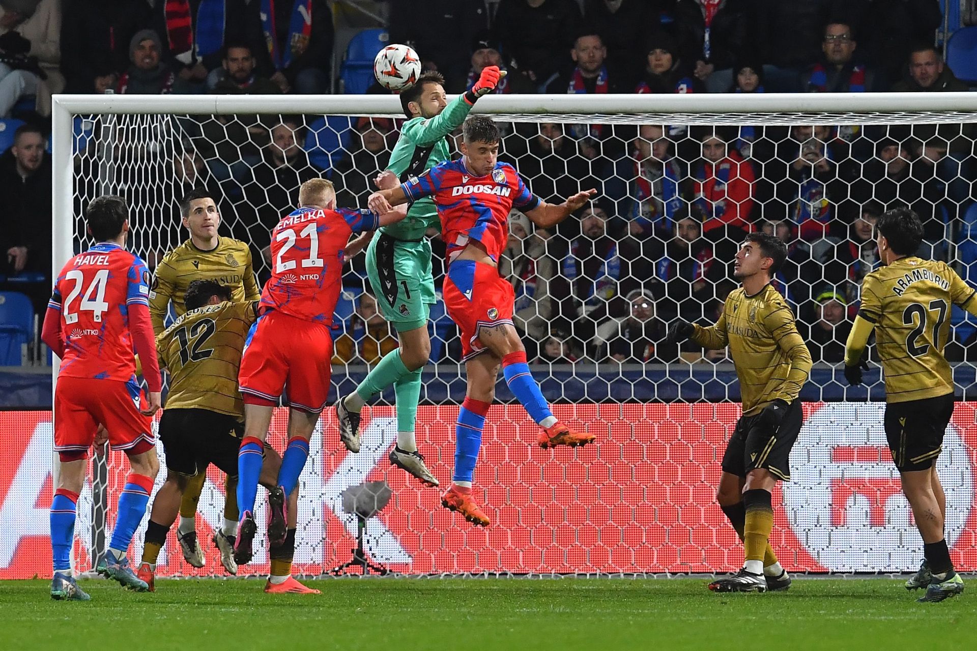 Las mejores imágenes del Viktoria Pilsen-Real Sociedad