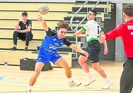 Partidazo de balonmano hoy en Usabal, llega el líder. ELOLA