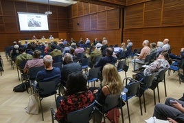 Uztailean Donostian egin zen Ernest Hemingway eta Euskal Herria kongresuaren une bat.