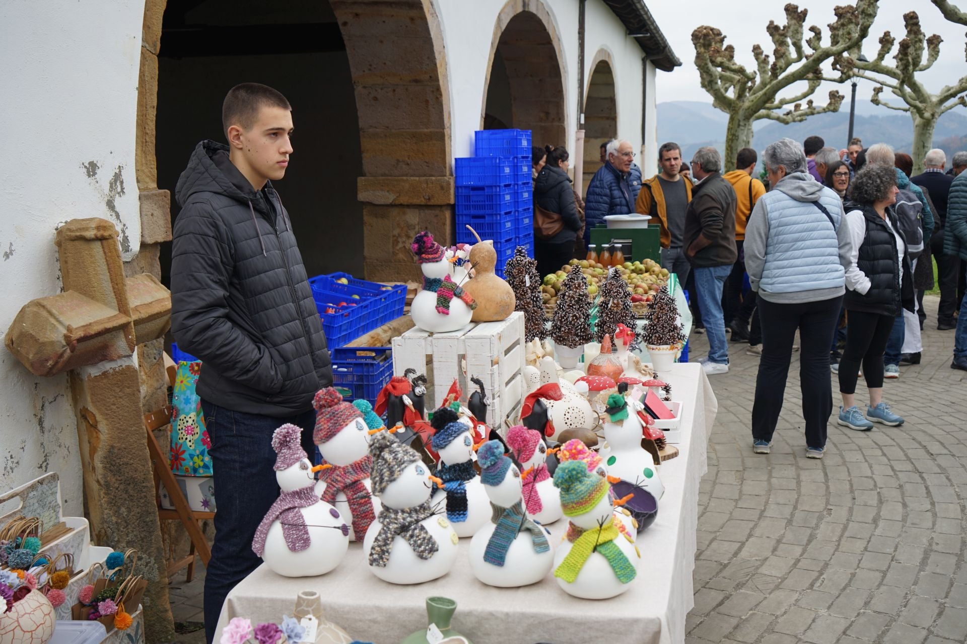 Gabirian ospatutako sagar azokaren argazkiak