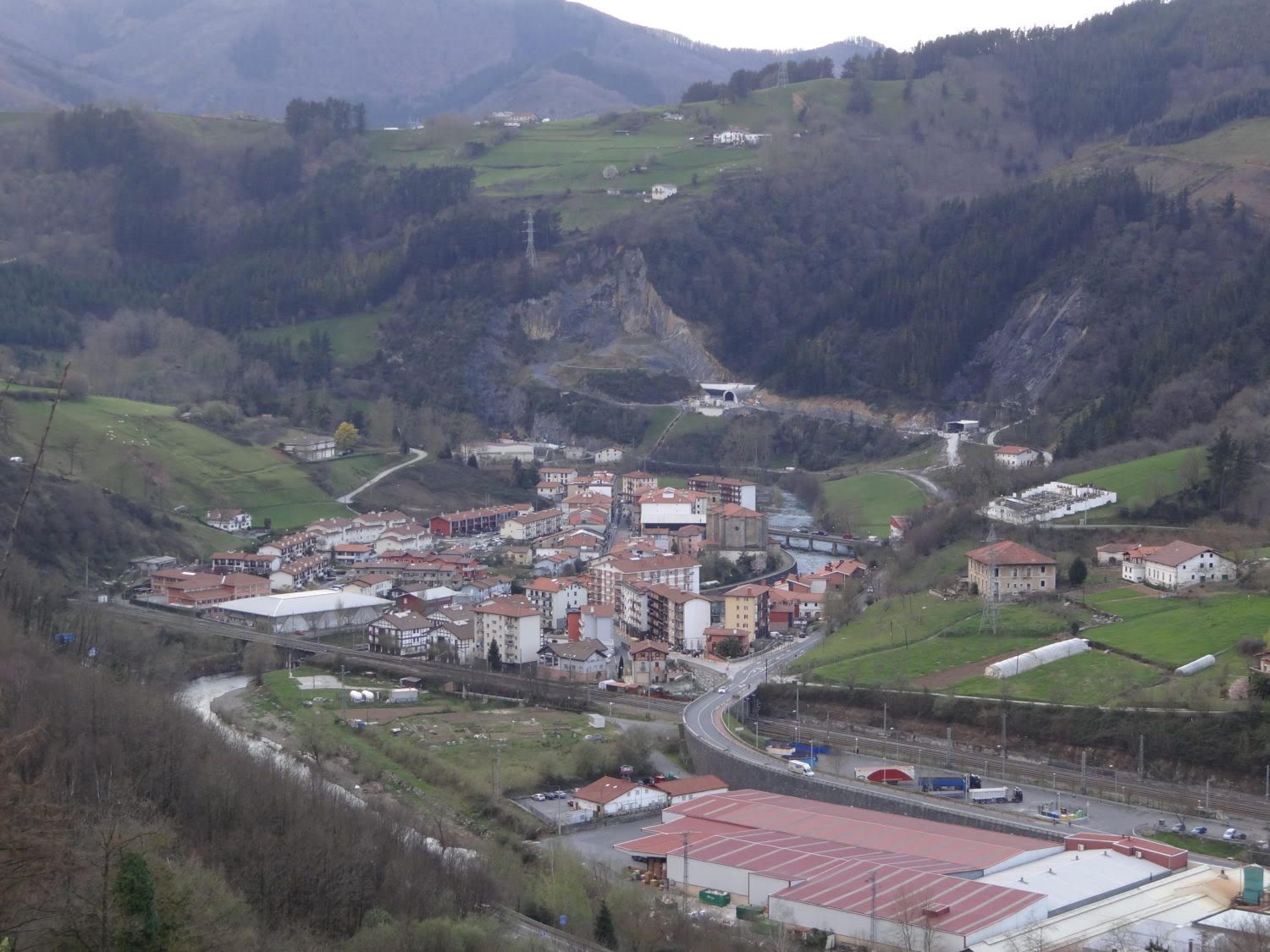 Legorreta avanza en la búsqueda de la eficiencia energética en la localidad