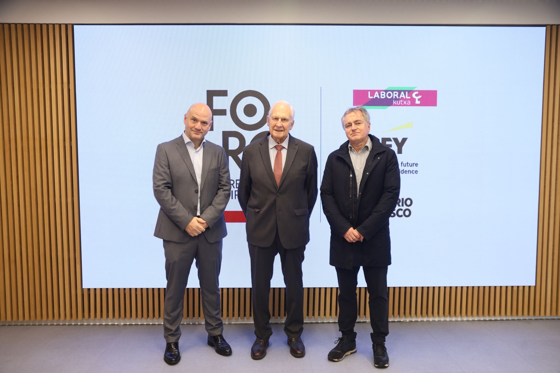Jokin Gorriti (Laboral Kutxa), José María Echarri e Iñigo Ona (Geminys).