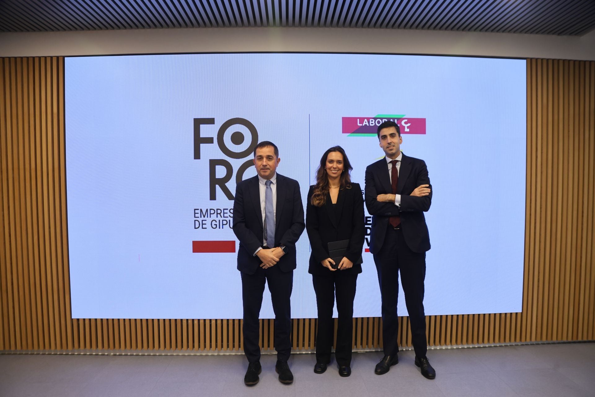Xabier Sagredo, presidente de BBK; Laura Mendizabal (Mercadona) e Iban Francisco (BBK).