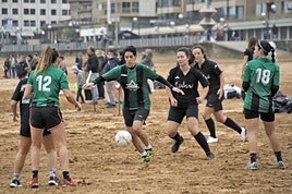 Talai Mendi Kanpina eta Lukas Ardotegiak golik gabe amaitu zuten norgehiagoka.