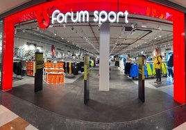 Nueva tienda de Forum Sport en el centro comercial Urbil.