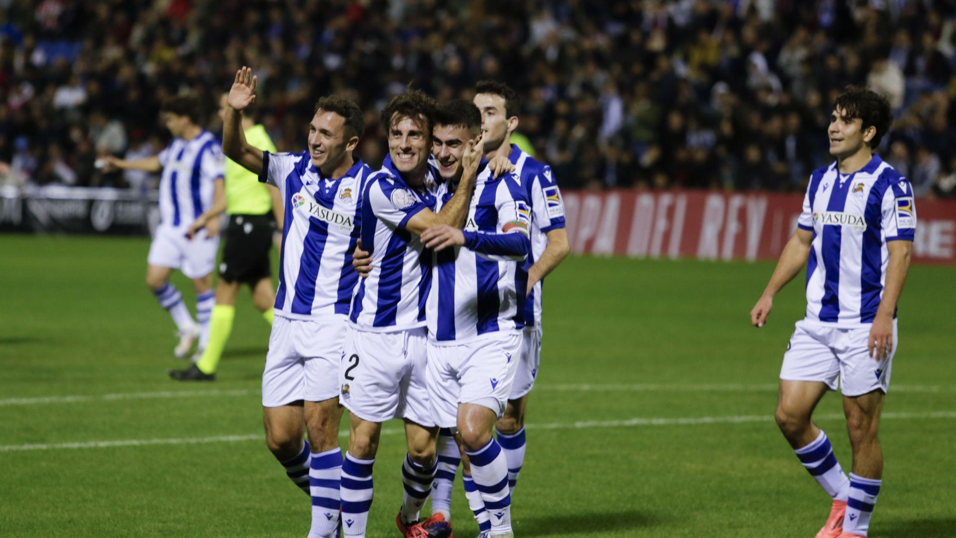 El 1x1 de los jugadores de la Real Sociedad ante el Jove Español. Y tú, ¿qué puntuación les das? | El Diario Vasco