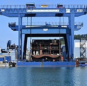 LAB cree que Balenciaga «tiene futuro» y convocará protestas para denunciar la «pésima gestión»