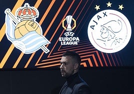 Francesco Farioli a su llegada a la sala de prensa del Reale Arena.