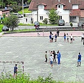 La llegada de menores extranjeros desborda Bizkaia y llena los recursos de Gipuzkoa