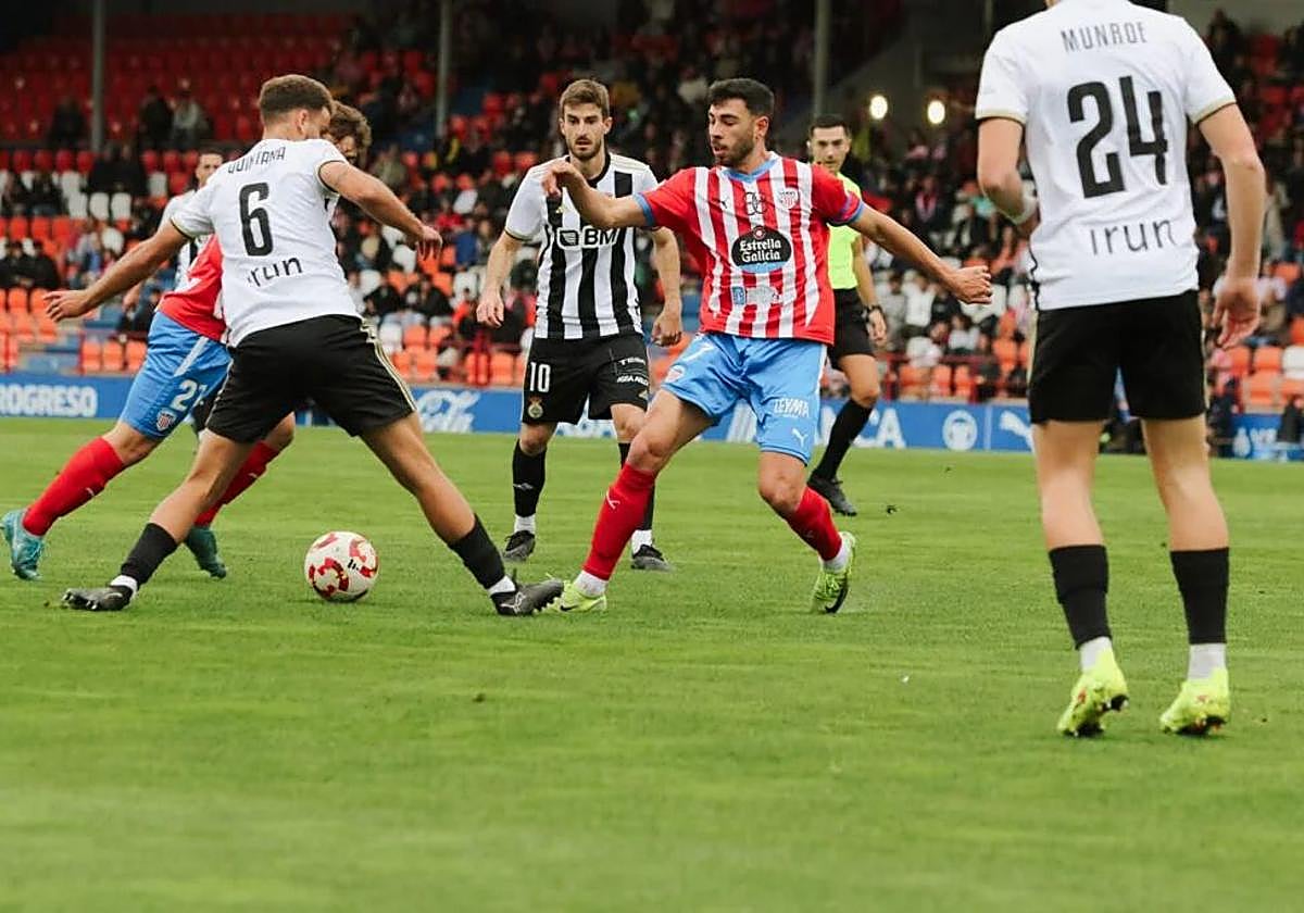 El Real Unión se despide del Estadio Anxo Carro con un 3-1 en contra.