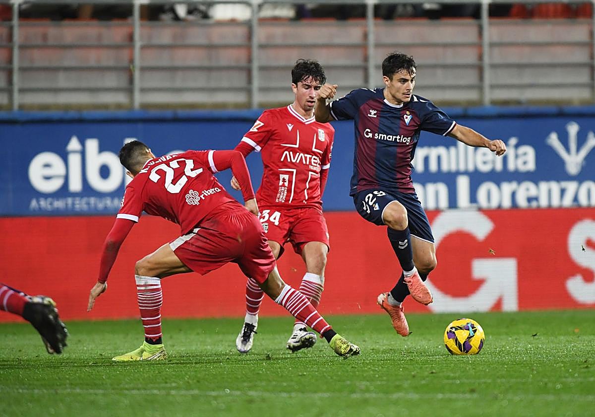 El 1x1 de los jugadores del Eibar ante el Cartagena