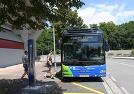 El bus lanzadera entre Illunbe y la plaza Centenario funcionará estas navidades desde el viernes 6 de diciembre al domingo 5 de enero.