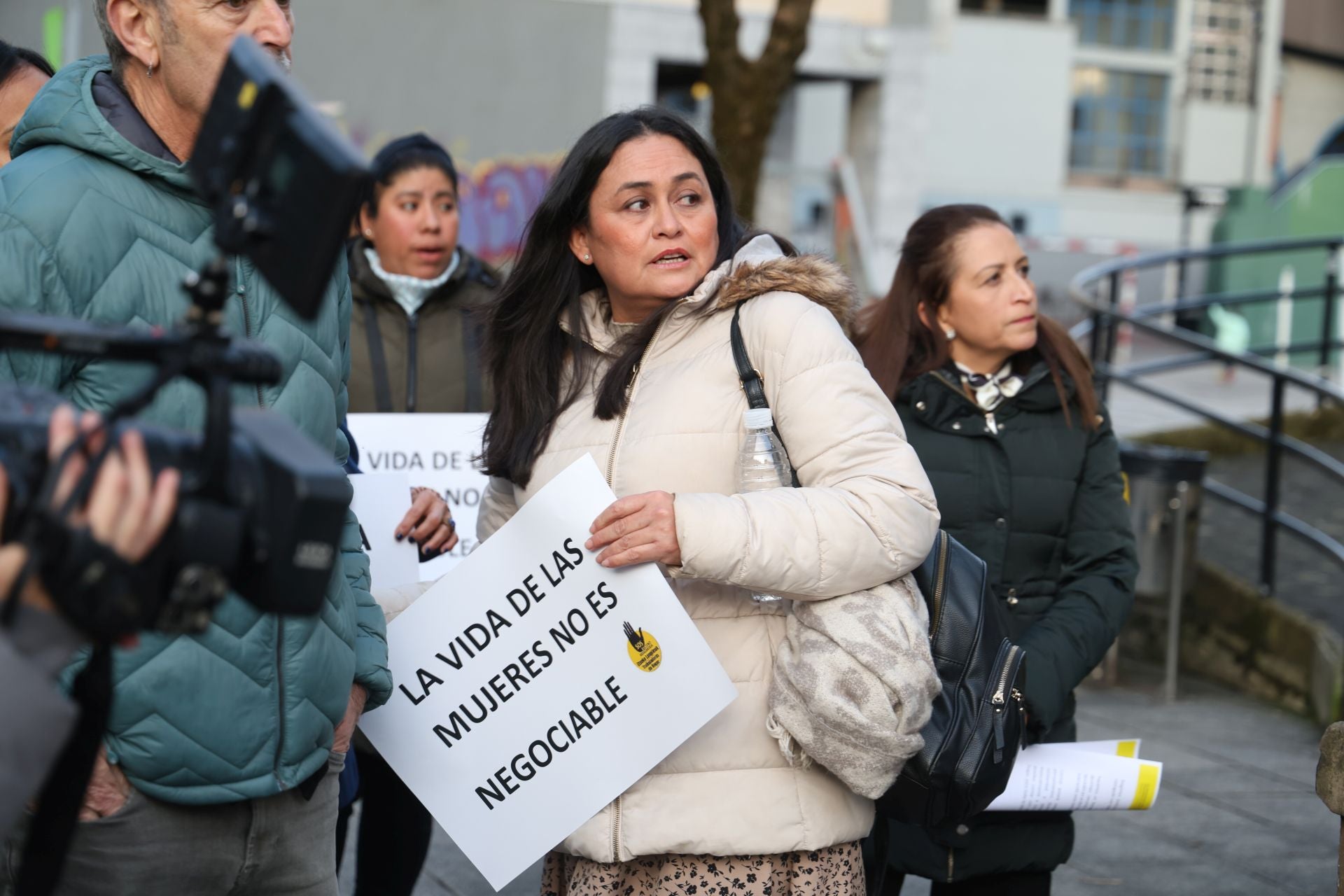 Las compañeras de Leonor comparten el dolor por su asesinato