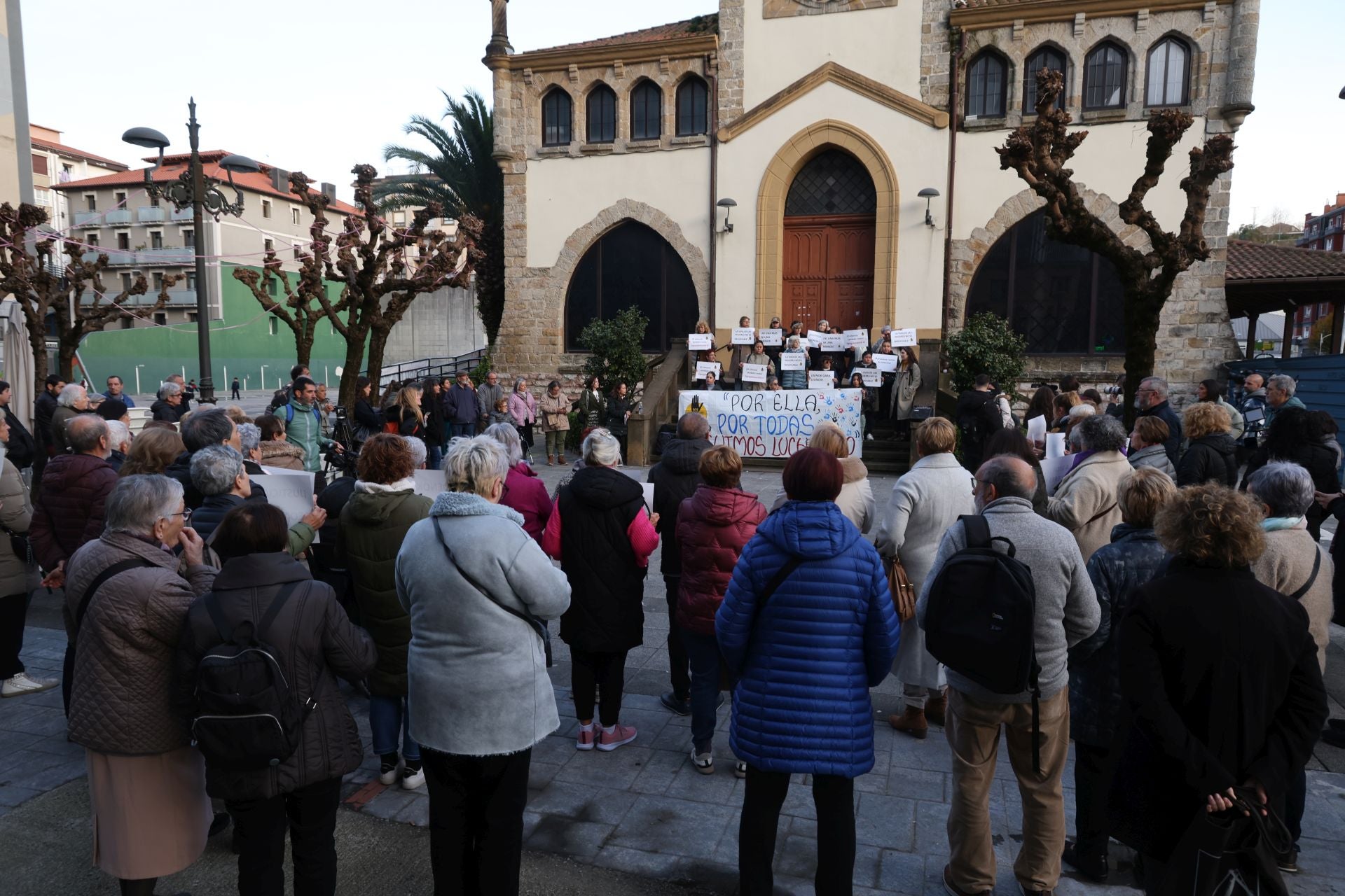 Las compañeras de Leonor comparten el dolor por su asesinato