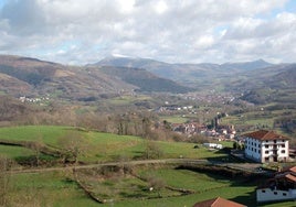 El Valle de Baztan cuenta con un ayuntamiento para 15 lugares.