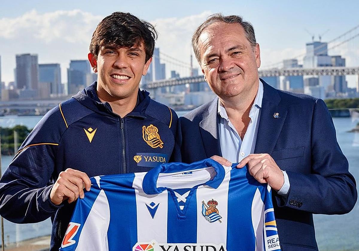 Aperribay y Aramburu escenificarn en Japón la renovación hasta 2027 del lateral caraqueño durante el pasado mes de mayo