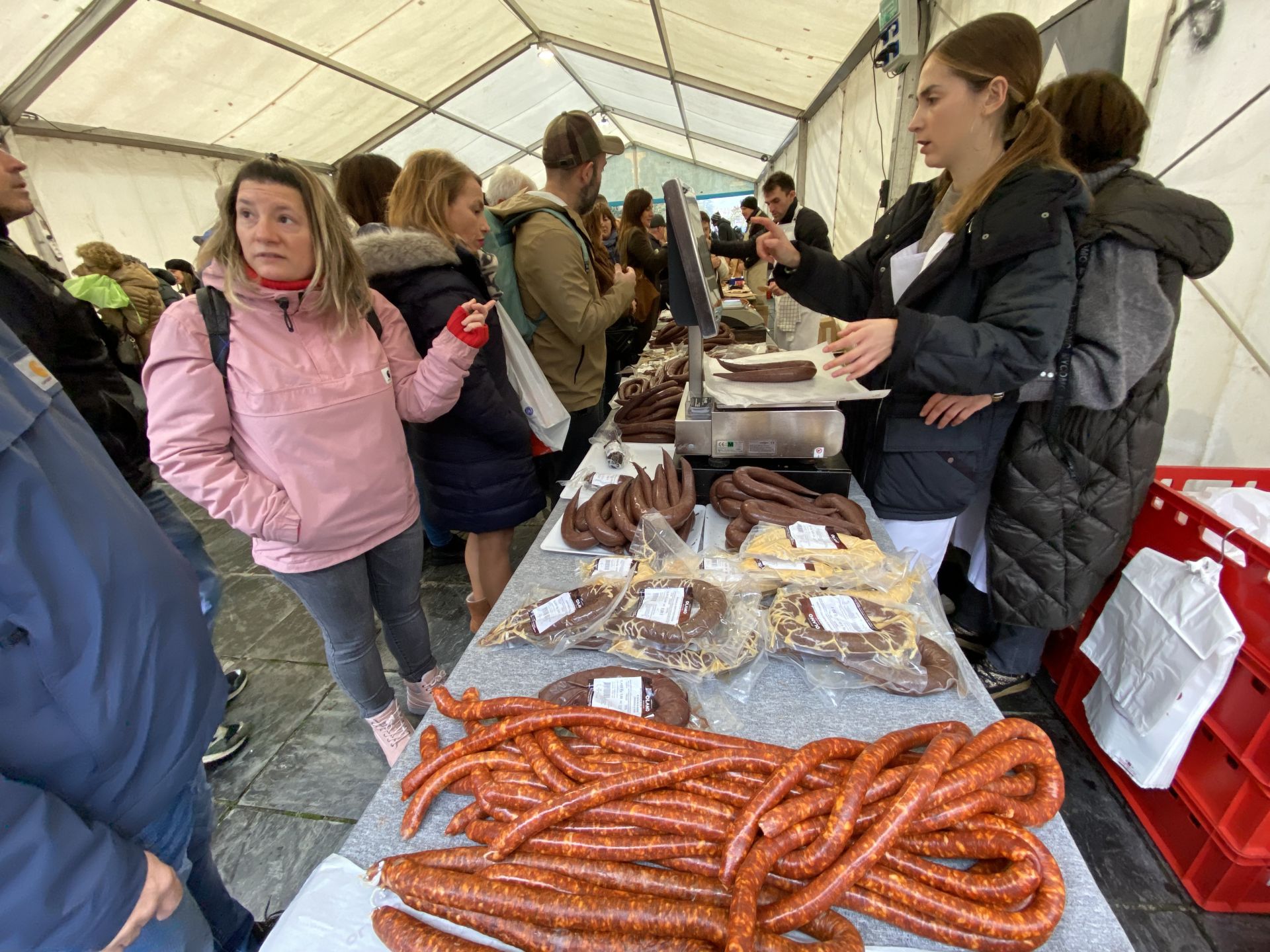 Tolosa saborea su Fiesta de la Alubia