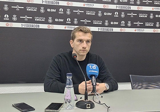 Albert Carbó durante una de sus comparecencias en el Stadium Gal