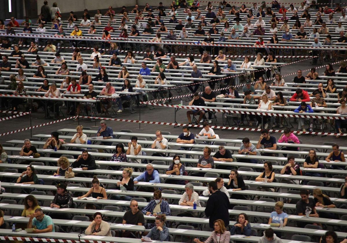 El Gobierno Vasco aprueba una OPE de 4.000 plazas para reforzar el empleo público en Osakidetza, Educación o Ertzaintza