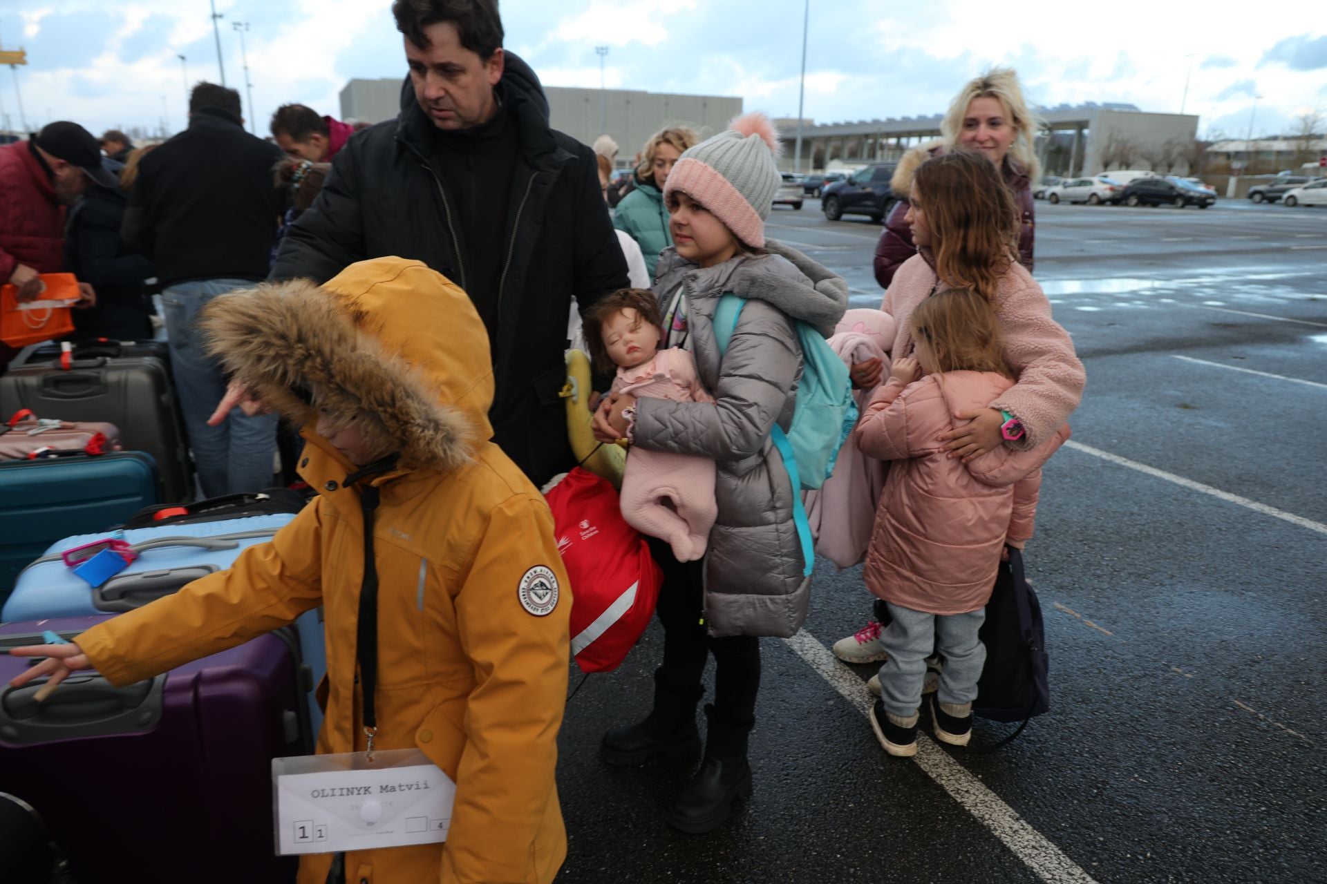 La llegada de los niños ucranianos a Gipuzkoa, en imágenes