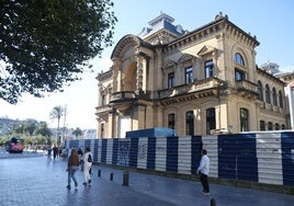 Las obras de la oficina de turismo y Udalinfo en el Ayuntamiento de Donostia se retrasan a febrero