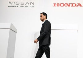 Makoto Uchida, CEO de Nissan durante la rueda de prensa para informar de la fusión de ambas marcas.