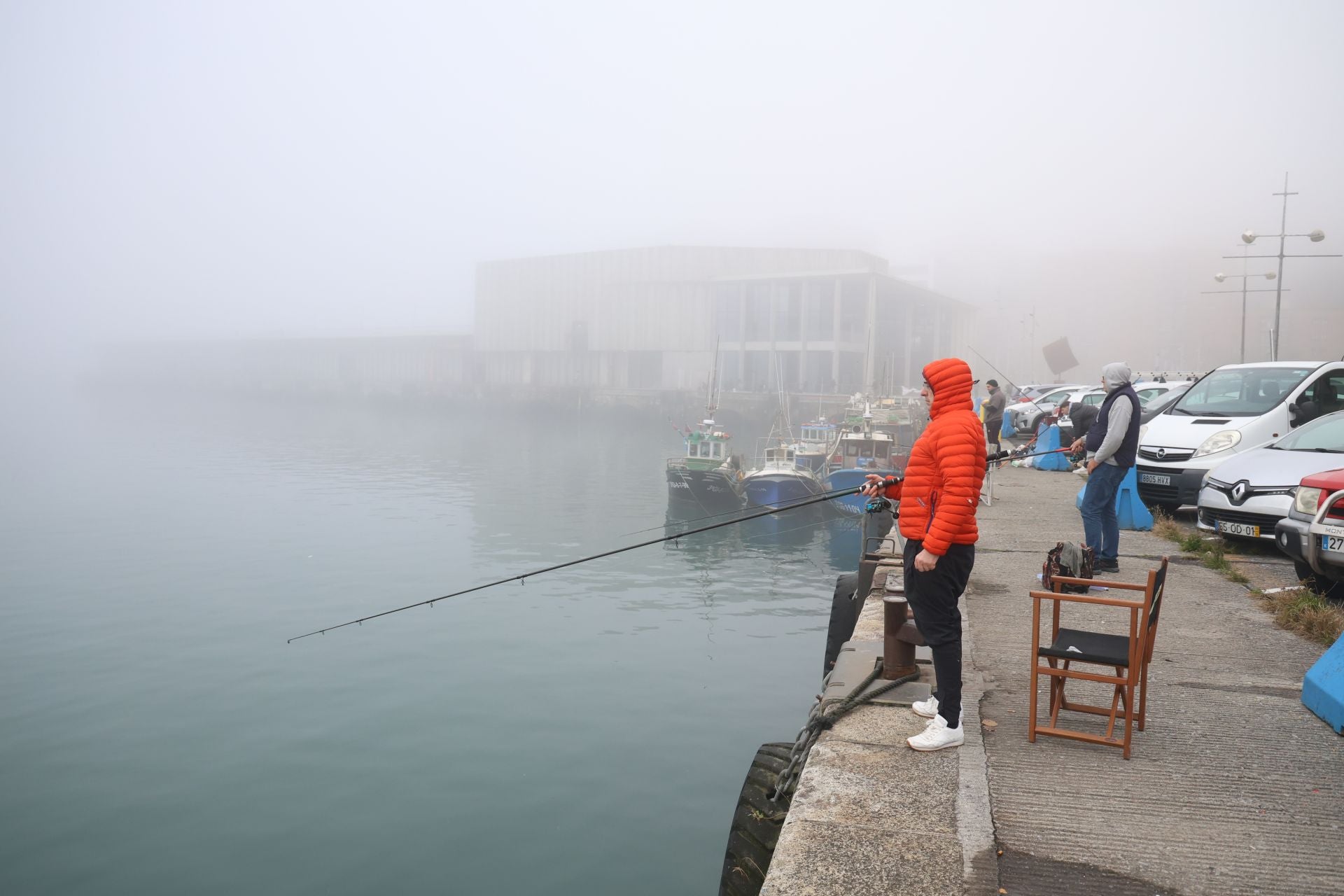 Gipuzkoa amanece bajo una densa niebla