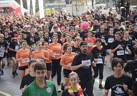 Imagen de archivo de la San Silvestre por las calles de San Sebastián.