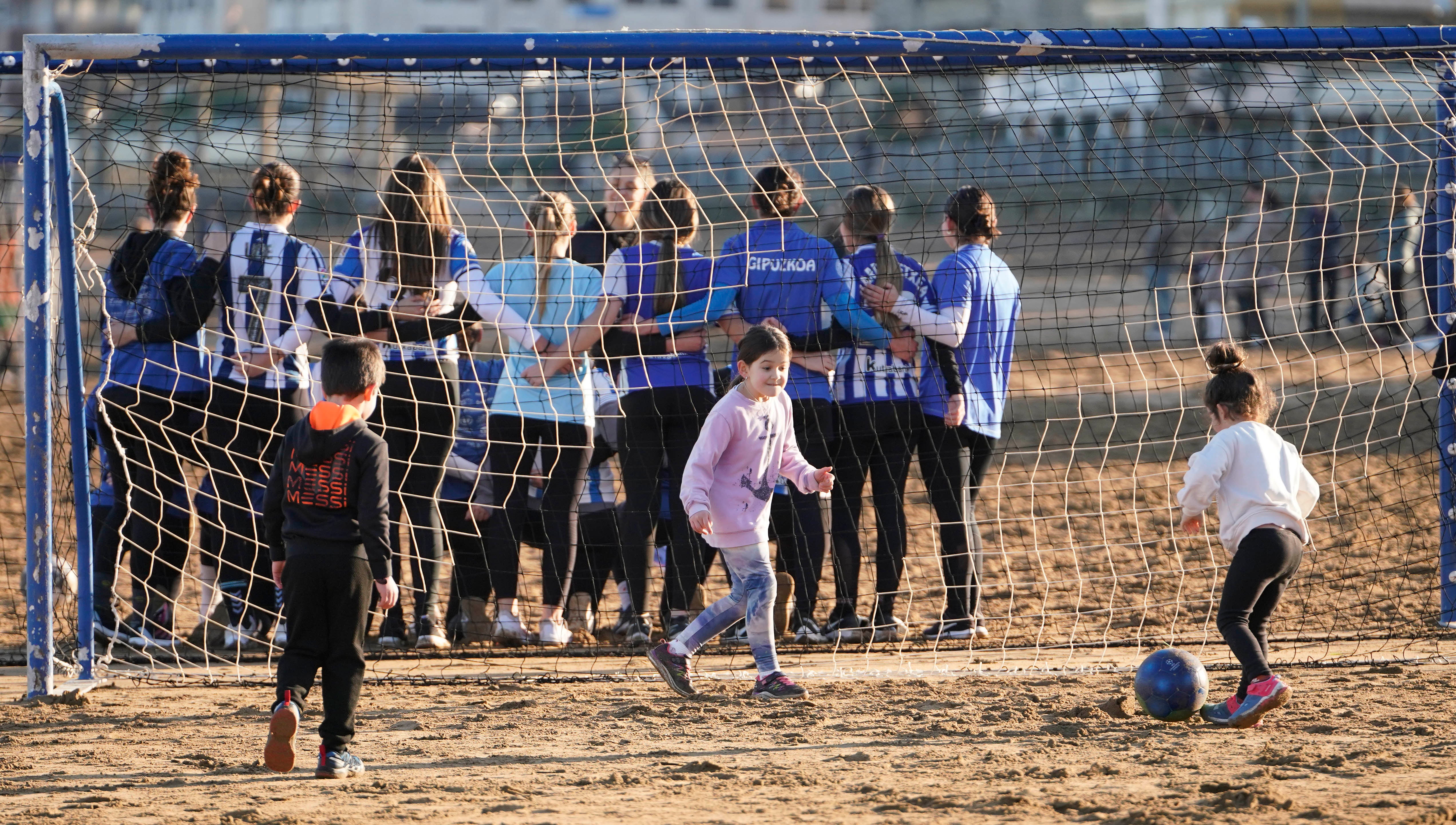 Así se ha vivido el Torneo de Fútbol Playa Femenino de Zarautz