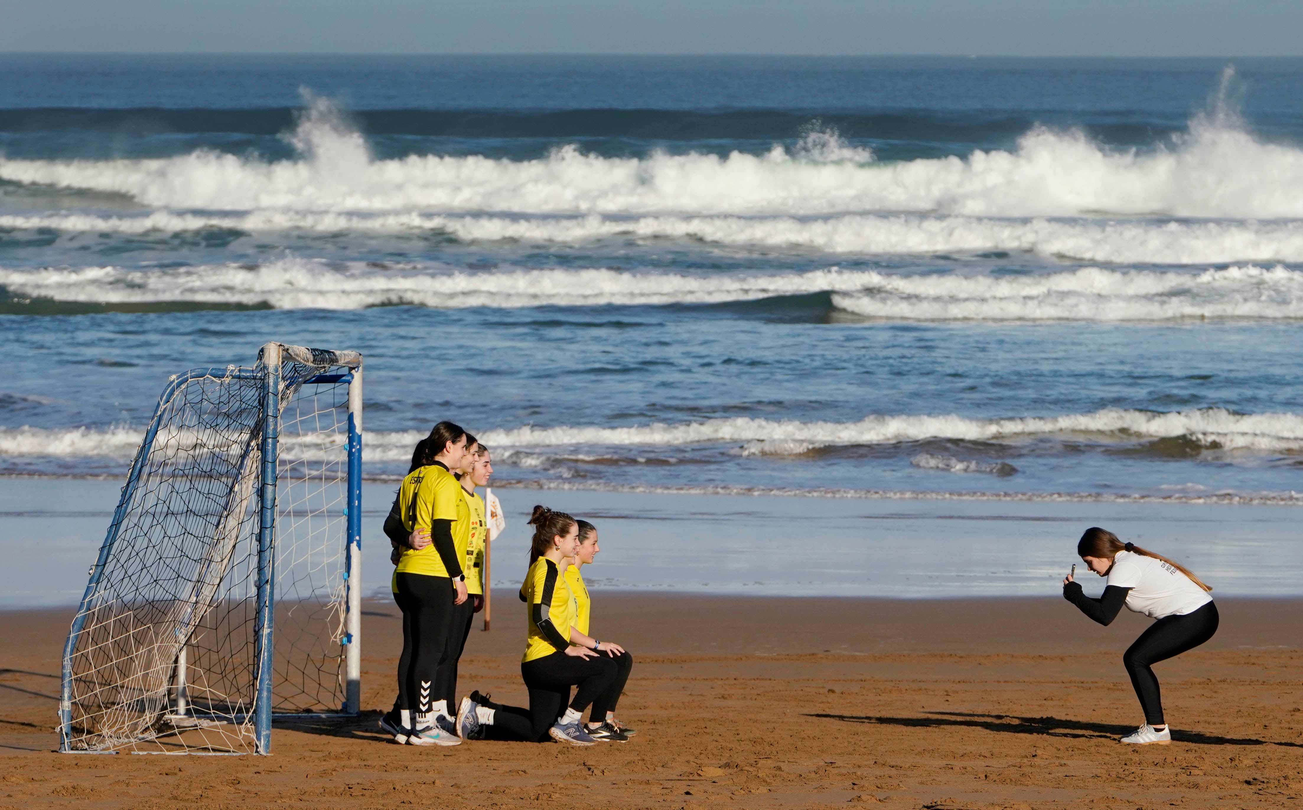 Así se ha vivido el Torneo de Fútbol Playa Femenino de Zarautz