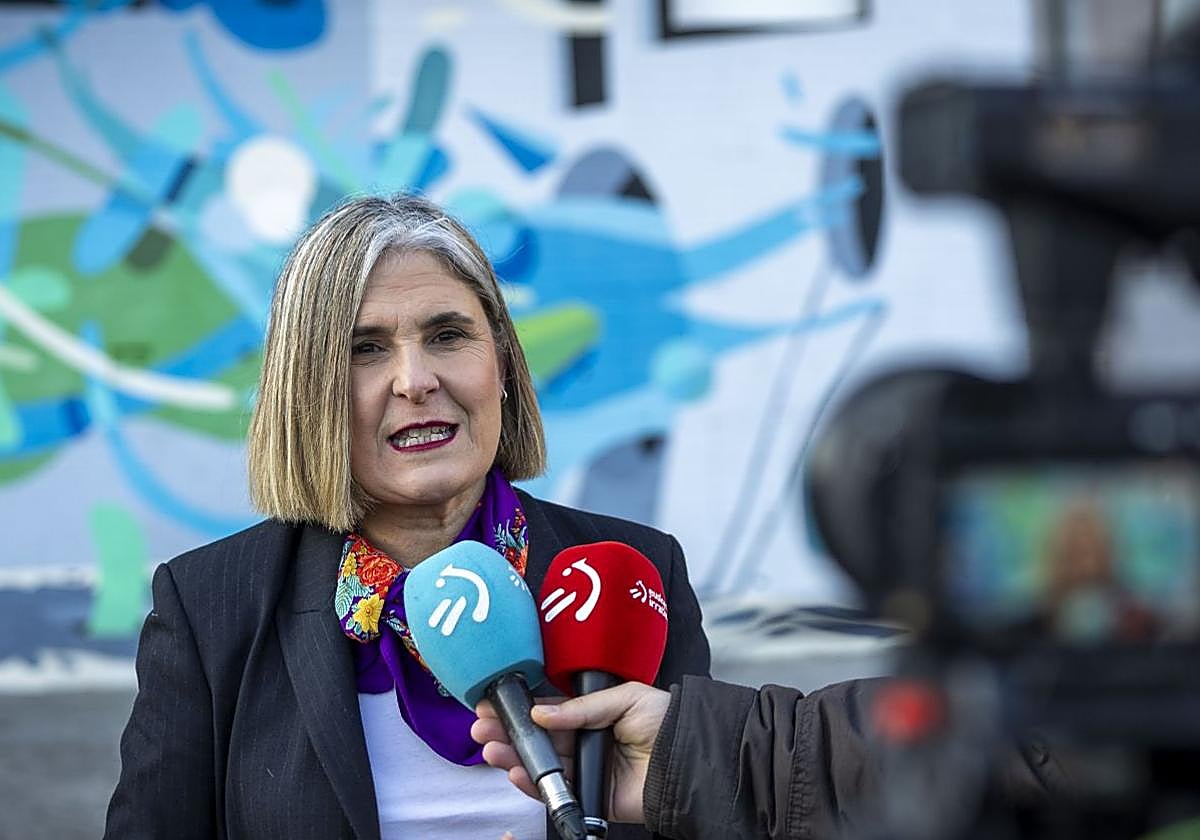 La portavoz de EH Bildu en el Parlamento vasco, Nerea Kortajarena.