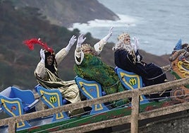 Sus Majestades de Oriente en la montaña suiza de Igeldo en Donostia el año pasado.