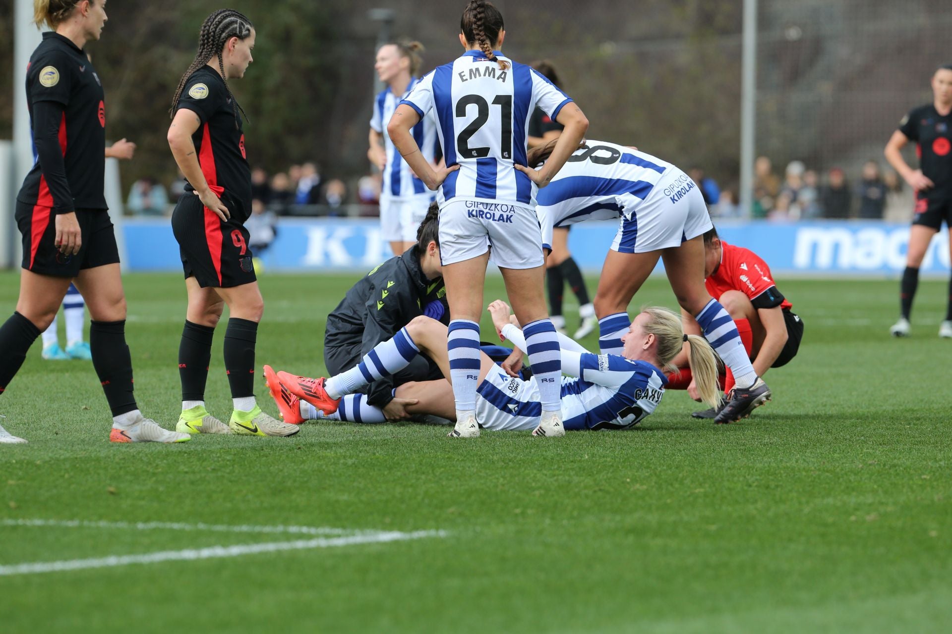 Las imágenes de la derrota de la Real Sociedad en Zubieta