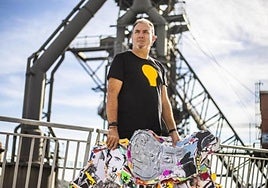 Jon Maia artista zumaiarra Baztartxon izango da kontzertu bat eskaintzeko.