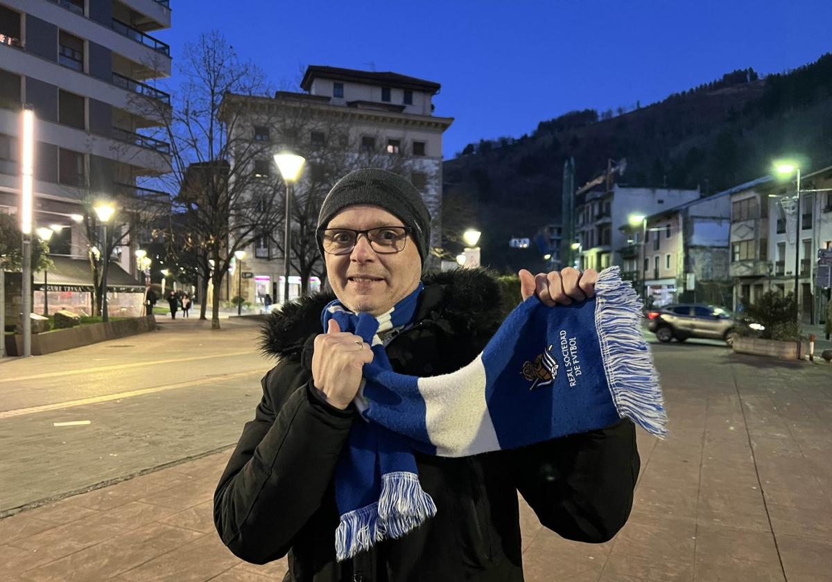 Clemen Meléndez, aficionado realista de Urretxu.