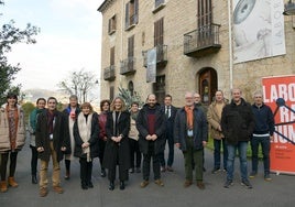 Los representantes de las entidades que han apoyado al museo en su trayuectoria acudieron ayer a la presentación.