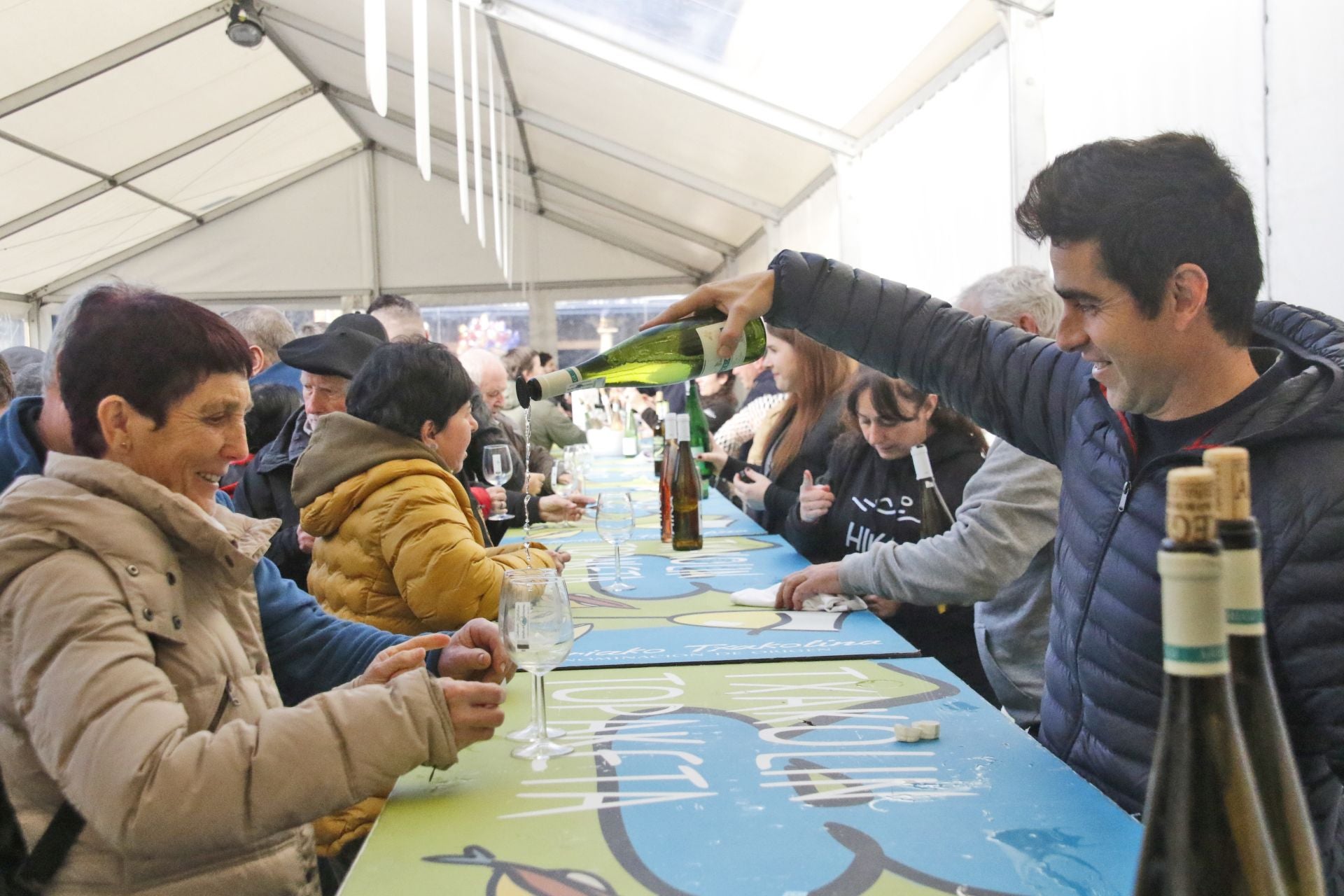 Radiante txakoli eguna en Getaria