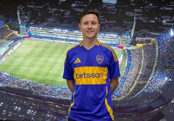 Ander Herrera posa con sus nuevos colores.