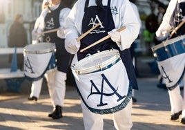 La Tamborrada de Angulas Aguinaga recorrerá, este lunes, las calles de Donostia desde las 8:00h.