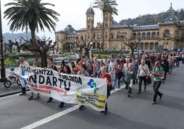 Manifestación de OPA Herri Plataformak en Donostia el pasado mes de marzo.