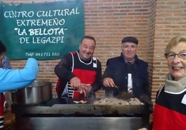 La carne de secreto de cerdo volverá a ser uno de los manjares del día, preparada a la plancha por la Bellota.