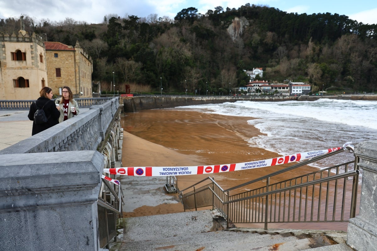 Gipuzkoa, en alerta por oleaje