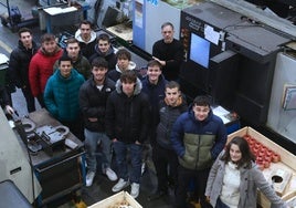 Los alumnos de Irungo La Salle en su visita a las instalaciones de Grupo Wisco.