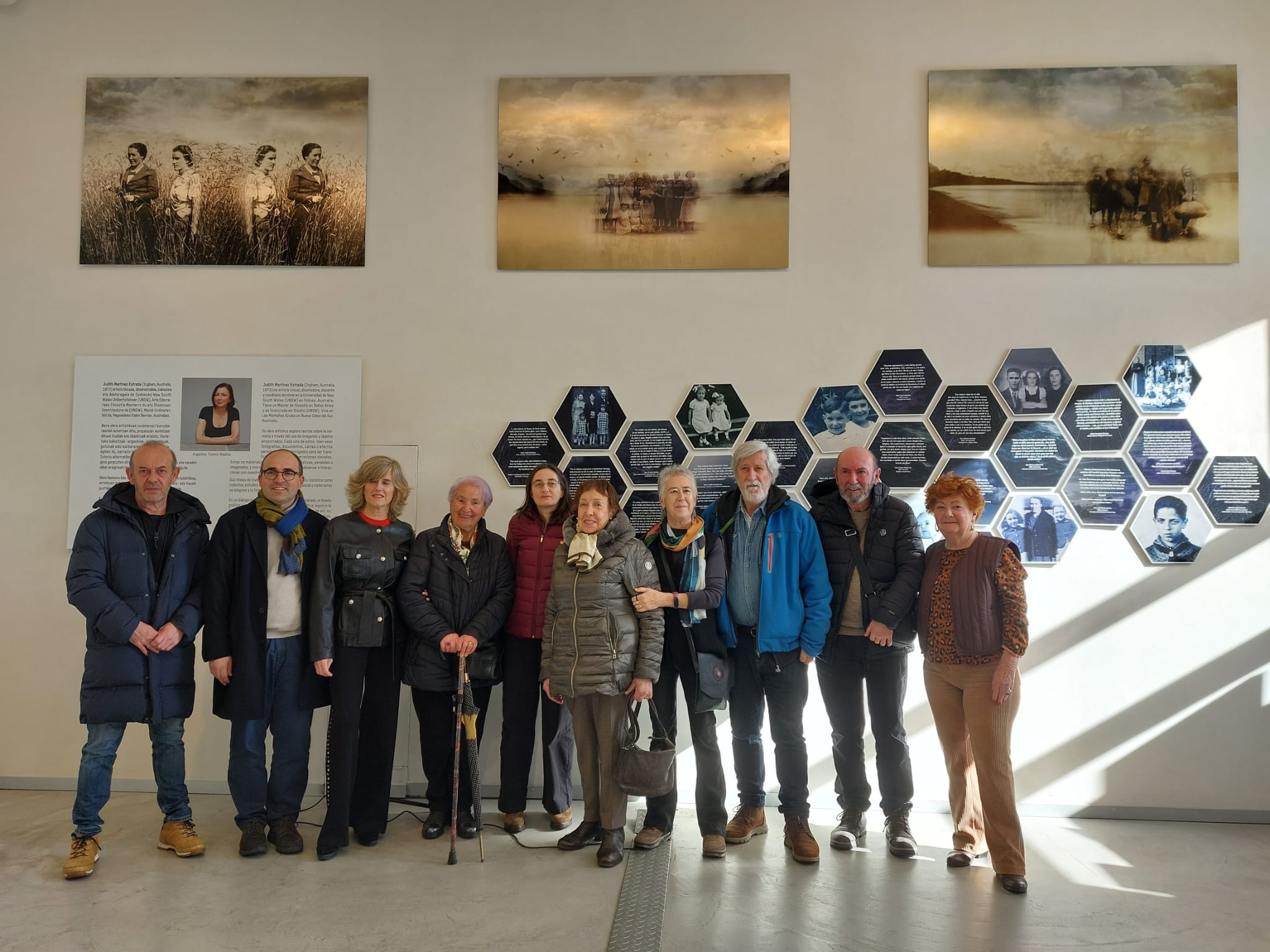 Las imágenes de la exposición &#039;El ojo de la aguja- 1936 Niños y niñas de la guerra&#039; en Zumaia