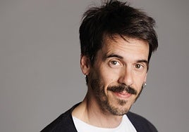 Sergio Arróspide ofrece el viernes por la tarde su monólogo cómico en la Casa de Cultura de Lugaritz.